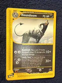 Pokemon TCG Houndoom 12/144 Skyridge LP - Image 1