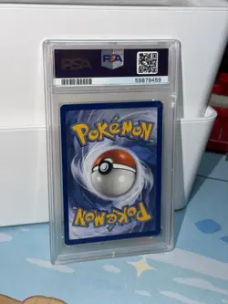 2016 Pokemon XY Evolutions Pikachu #35 Cracked Ice Holo PSA 9 - Image 3