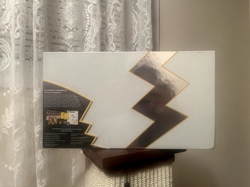 Pokemon TCG: Celebrations Ultra-Premium Collection Box (2021) 820650829147 - Image 3