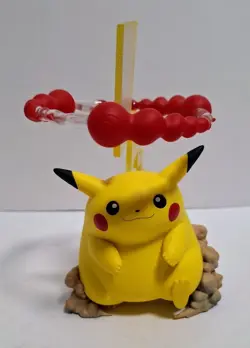 POKEMON CELEBRATIONS PREMIUM GIGANTAMAX PIKACHU VMAX 25TH ANNIVERSARY FIGURE - Image 1