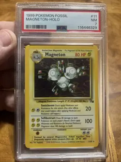 1999 POKEMON FOSSIL #11 MAGNETON-HOLO PSA 7 - Image 1