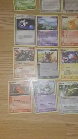 Lot 40 Cartes Pokemon Gardiens Du Pouvoir Bloc Ex Sans Doublons FR - Image 2