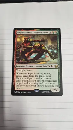 MTG Teenage Mutant Ninja Turtles - Raph & Mikey Troublemakers #167 - Regular - Image 3