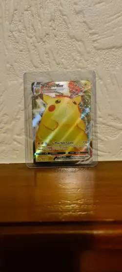 Pokemon TCG Pikachu VMAX Vivid Voltage 044/185 Regular Ultra Rare - Image 1