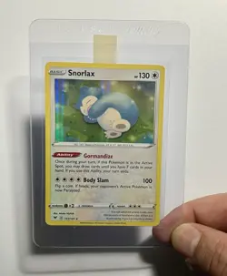 Snorlax 131/185 (NM) Holo Rare Sword & Shield: Vivid Voltage 2020 Pokemon Card - Image 3