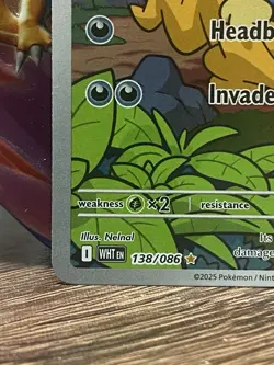 Pokemon TCG Scarlet & Violet White Flare Scraggy 138/086 Illustration Rare - Image 4