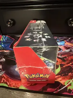 Pokemon Prismatic Evolutions Sam's Club Exclusive Booster Bundle & Surprise Box - Image 4