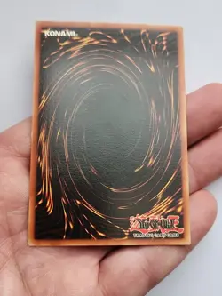 Yu-Gi-Oh! TCG Silver Fang Legend of Blue Eyes White Dragon LOB-010 1st Ed NM - Image 2