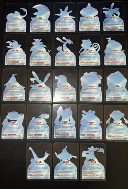 LOTTO 48 CARTE POKEMON LAMINCARDS EDIBAS - Image 4