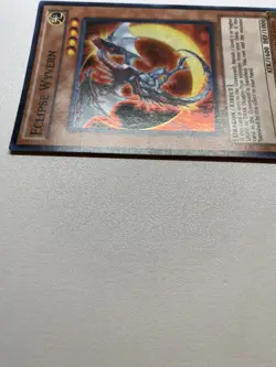 Yugioh Eclipse Wyvern Super Rare 1st Edition SDDC-EN003 MP - Image 5