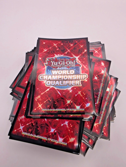 YUGIOH WCQ SLEEVES RED 2023 OFFICIAL KONAMI SEALED HOLO x 100 - Image 1