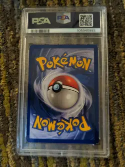 PSA 4 Beedrill 17/102 D.efending Error Misprint Pokemon Base Set - Image 2