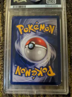 PSA 4 Beedrill 17/102 D.efending Error Misprint Pokemon Base Set - Image 4