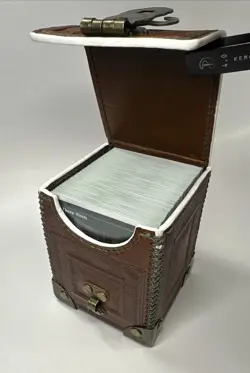 Handmade Leather Deck Box For Magic The Gathering - Fits 100 Sleeved Cards - Image 2
