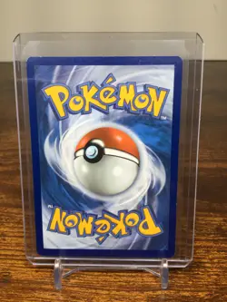 Pokemon TCG 2021 Celebrations Pikachu Illustration Rare 005/025 Nintendo - Image 2