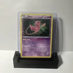 Pokemon tcg Mew 29/124 Fates Collide Holo - Image 1