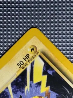 The Pokemon Company Pikachu Common Regular Unlimited 70/111 Neo Genesis 2000 - Image 2