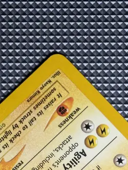 The Pokemon Company Pikachu Common Regular Unlimited 70/111 Neo Genesis 2000 - Image 4