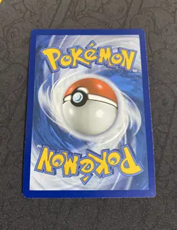 Pikachu 2021 POKEMON CELEBRATIONS 005/025 HOLO RARE Full Art - Image 2