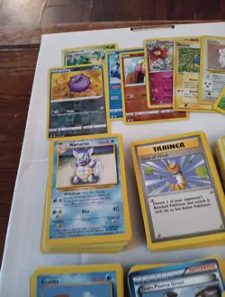 Pokemon Lot With 8 Foil Cards - Image 2