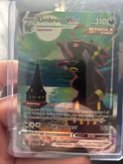 Pokemon TCG Umbreon Card Evolving Skies, Single Strike, Near Mint Condition - Image 3