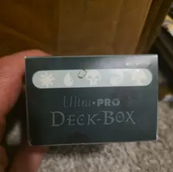 MAGIC THE GATHERING GREEN MANA SYMBOL ULTRA PRO DECKBOX - Image 2