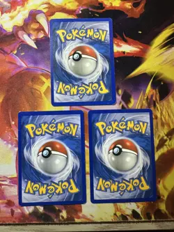 Lot of 3 Pokemon Pikachu vintage 60/106 EX Emerald, 70/100 Stormfront 2/30 T.kit - Image 5