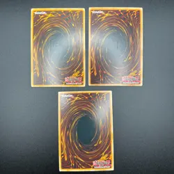 YuGiOh 3x Playset Phoenix Gearfried SDWS-EN001 Ultra Rare 1st Edition - Image 2