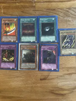 Yu-Gi-Oh Random Card Lot - Image 4