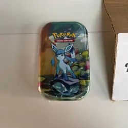 Pokemon TCG: Scarlet & Violet—Prismatic Evolutions Mini Tin featuring Glaceon - Image 2