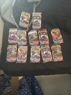 12 Sealed Sword and Shield Base Set Booster Packs Pokemon TCG - Image 1