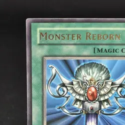 Yugioh Monster Reborn 1st Edition Ultra Rare LOB-118 LP - Image 5