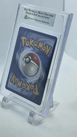 Pokemon Umbreon Skyridge NON Holo Rare #32 Beckett 9 - Image 5