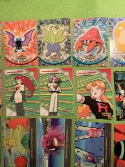 1999 & 2000 Topps Pokemon TV Series 1, 2, 3 & Movie cards Mixed lot of 45 cards - Image 4