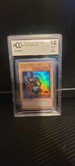 2010 Yugioh Dark Magician LC01-EN005 LEGENDARY COLLECTION BCCG 10 Mint - Image 1