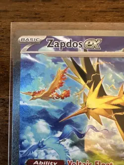 Pokemon TCG - Zapdos EX 202/165 Scarlet & Violet 151 SIR NM Condition - Image 2