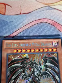 Yugioh - Red-Eyes Darkness Metal Dragon | LCJW-EN050 | 1st Edition | Secret Rare - Image 4