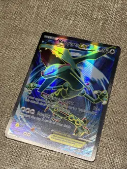 Pokemon Rayquaza EX 104/108 Roaring Skies Full Art Holo - Image 2