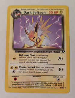 Dark Jolteon 38/82 Base Set Team Rocket Uncommon Stage 1 Pokemon Card NM - Image 1