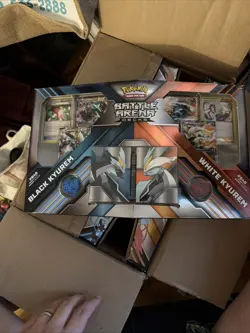 Pokemon Black Kyurem Vs White Kyurem Battle Arena Collection Box. Set of 8 - Image 1