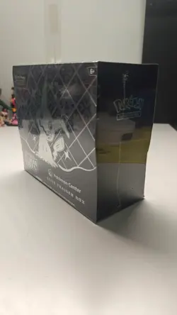 Pokemon Scarlet & Violet Paldean Fates Elite Trainer Box Exclusive English - Image 2