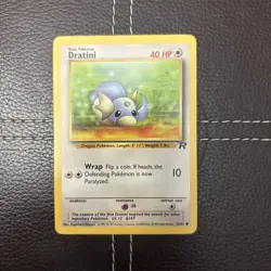 Pokemon TCG - Dratini - 53/82 - Team Rocket - NM Unlimited Common (2000) - Image 1