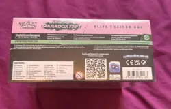 Pokemon TCG Scarlet & Violet-Paradox Rift Elite Trainer Box - Image 4
