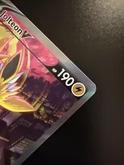 Jolteon V SWSH183 - Sword & Shield Black Star Promo - Pokemon - Image 3