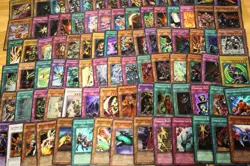 500 COMMONS + legendary collection EMPTY Box +Dark Magician Girl Mat YuGiOh - Image 4