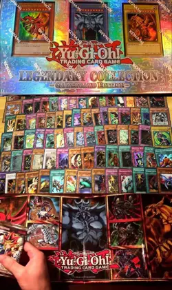 500 Mixed COMMONS + EMPTY legendary collection 1 Box YuGiOh + CardBoard Mat** - Image 1
