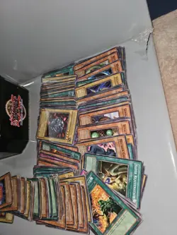 Storage Unit Find! Yugioh card lot. - Image 4