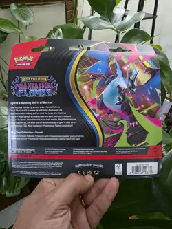 Phantasmal Flames 3 Pack Blister SNEASEL COSMO FOIL SEALED NEW Pokemon TCG - Image 2