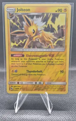 2019 Pokemon SM Hidden Fates Jolteon #23/68 Reverse Holo - Image 1