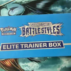 Pokemon TCG: Sword & Shield- Battle Styles Elite Trainer Box (Blue) - Image 3